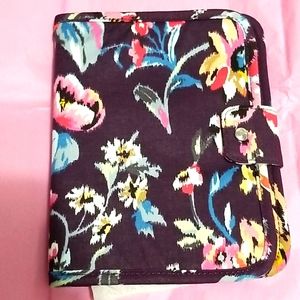 Vera Bradley Zip in brush case